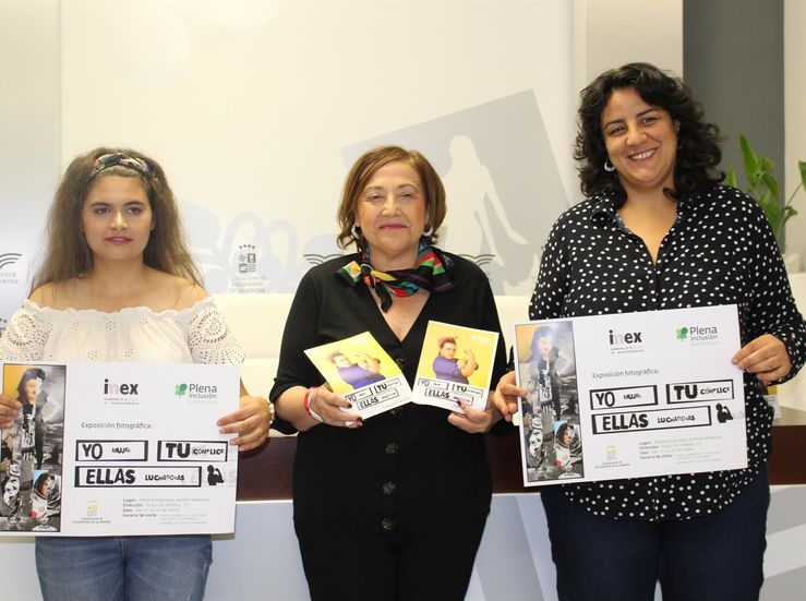 Una muestra reivindica en Villanueva la inclusin de mujeres con discapacidad