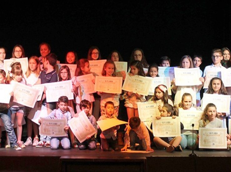 La Escuela de Msica de Arroyo de la Luz clausura el curso con varias actuaciones