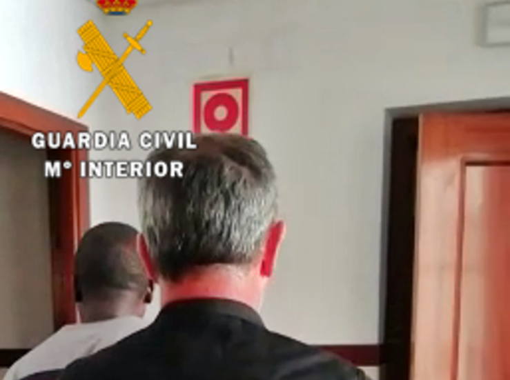 Detenido en Badajoz un vecino de Zaragoza por un delito de usurpacin de estado civil