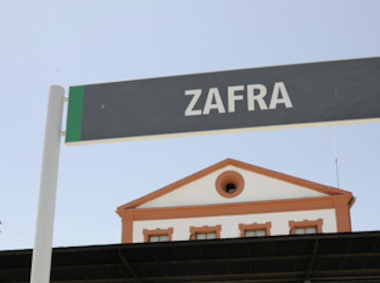 Viajeros de tren realizarn el trayecto entre Zafra y Sevilla en bus desde este viernes