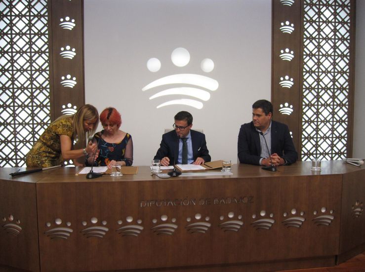 ONCE y Diputacin de Badajoz favorecern la integracin laboral de los discapacitados