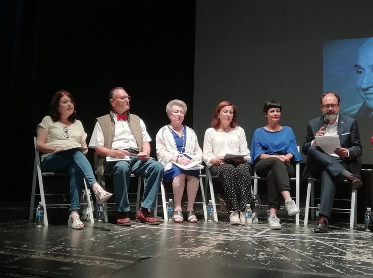 Diez mayores se involucran en las artes escnicas en Zafra gracias a Blanca Marsillach