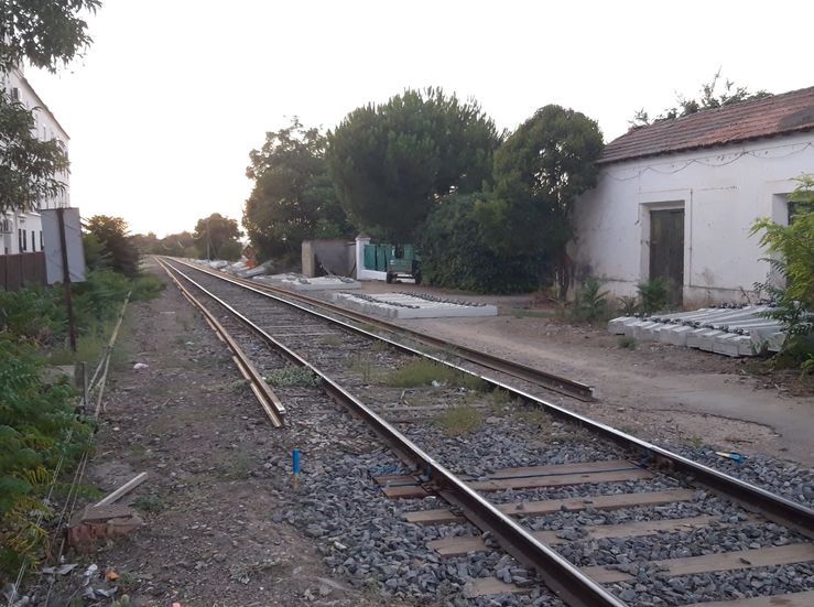 Ecologistas en Accin lamenta abandono tren convencional frente a inversiones autopistas