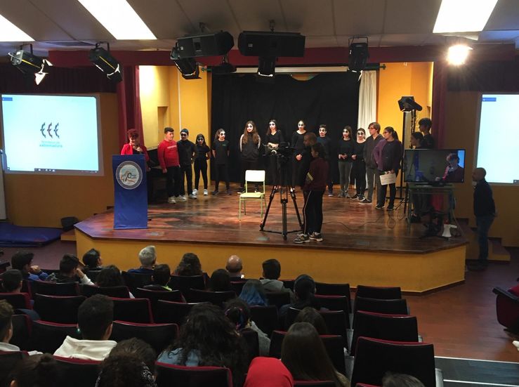 Unos 200 alumnos de Secundaria de Zafra participan en VIII Foro Audiovisual de Extremadura