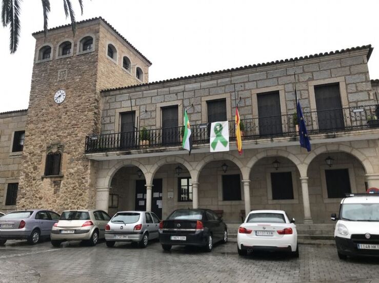 El consistorio de Coria licita las obras para construir parque infantil en polideportivo
