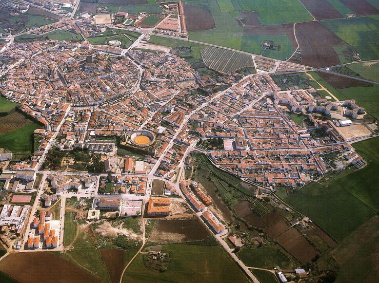 PP provincial de Badajoz prosigue renovaciones y presentar en breve candidato en Olivenza