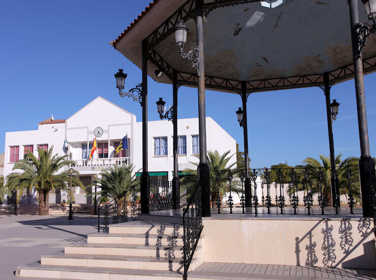 PSOE pide dimisin del alcalde de Torremeja tras su condena por agresin a dos vecinos 