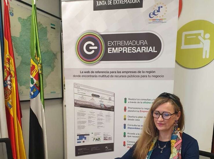 Ana Vega destaca papel esencial de las mujeres en el desarrollo econmico de Extremadura
