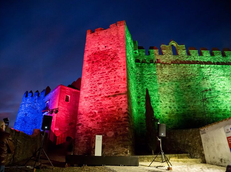 Castillo de Segura Len estrena iluminacin ornamental con Plan Smartenerga de Diputacin