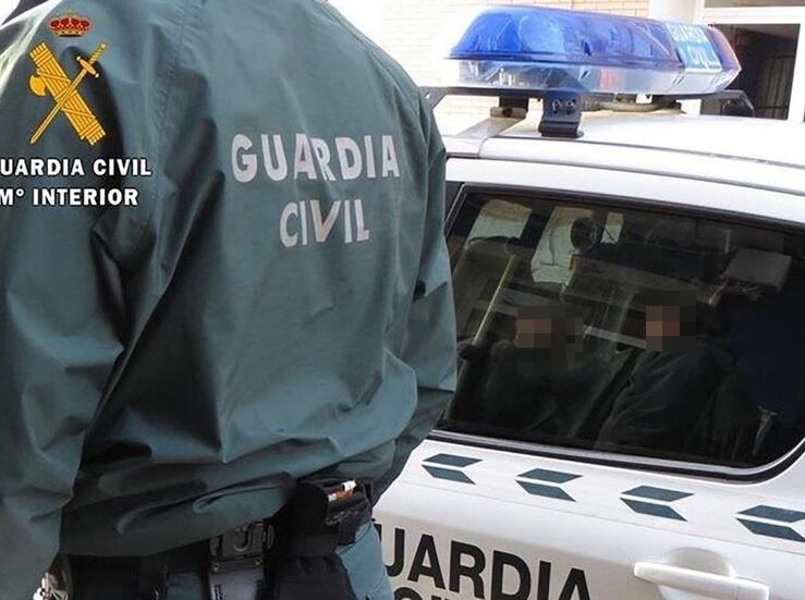 Detenidas 17 personas en Mlaga en operacin en la que se registr el estadio Nuevo Vivero