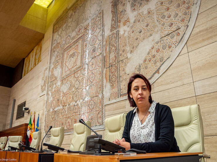 Lorena Rodrguez Extremadura est en pie por la innegable labor de sus mujeres rurales