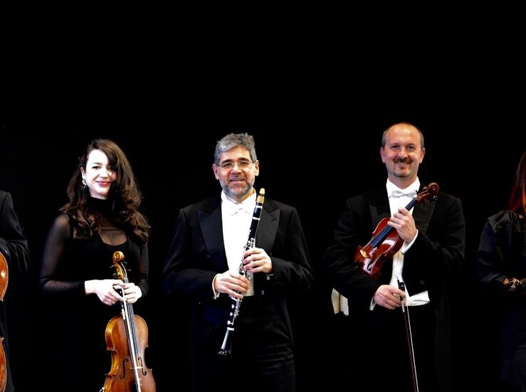Cuarteto Amad y clarinetista Jos Gasulla ofrecen un recital en ciclo Hojas de lbum