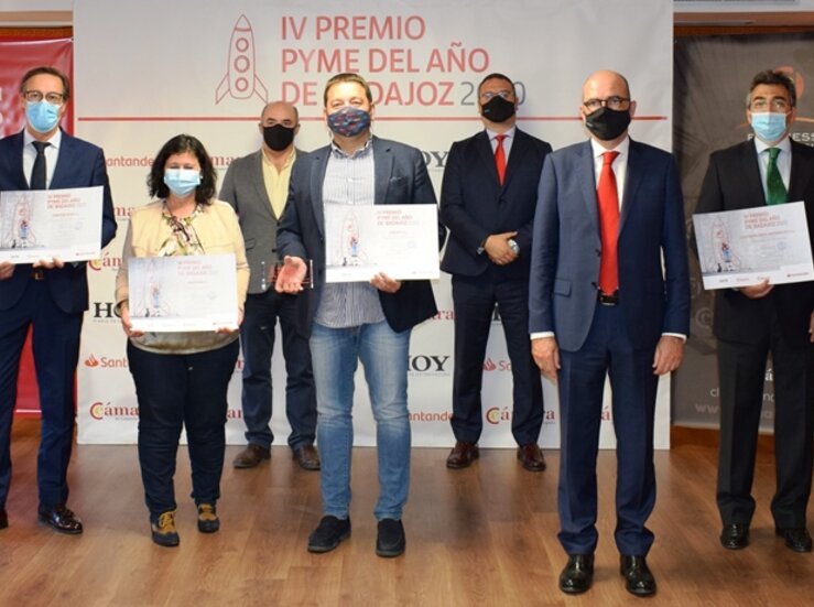 IAAS365 SL recoge el premio Pyme del ao 2020 de Badajoz