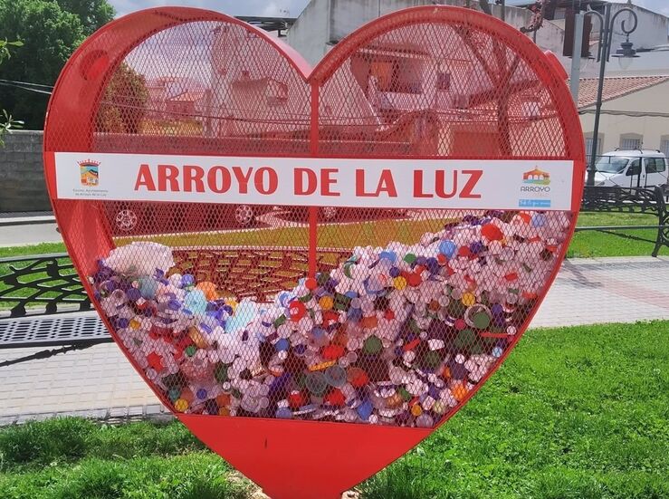 Recaudacin de los tapones solidarios en Arroyo de la Luz ser destinada a fines sociales