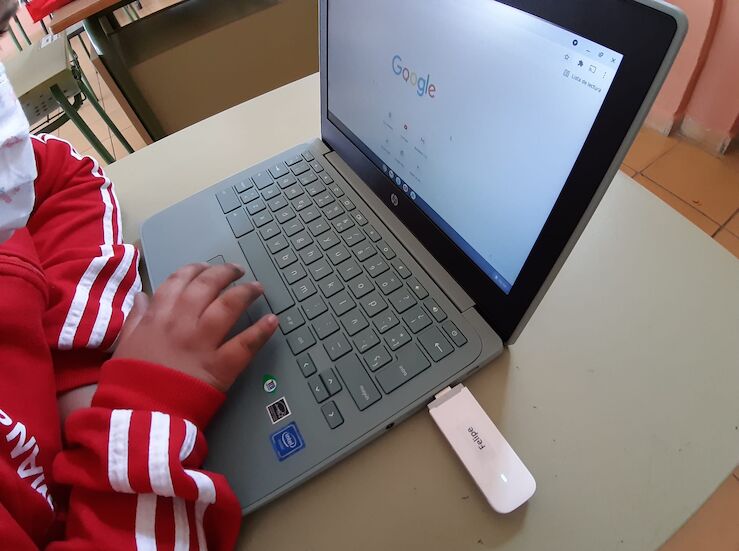 3276 alumnos de centros de formacin rural mejorarn us competencias digitales 