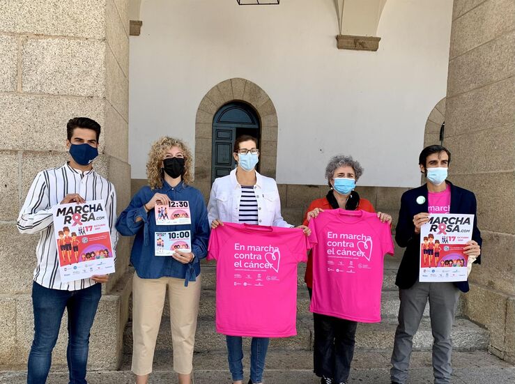 Marcha Rosa y Carrera de la Mujer para concienciar sobre cncer de mama en Cceres