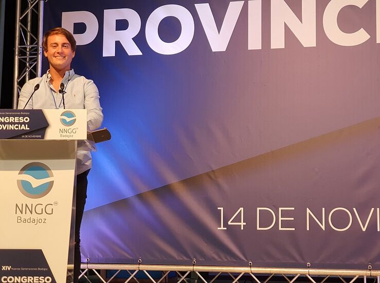 Alejandro Carvajal nuevo presidente provincial de NNGG de Badajoz con el 96 de los votos