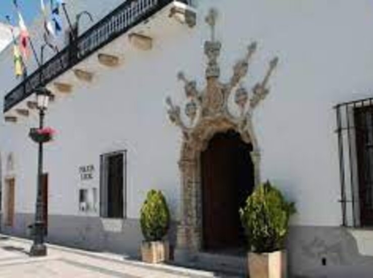Ayuntamiento Olivenza avanza en mejorar su situacin econmica y sale del Plan de Ajuste