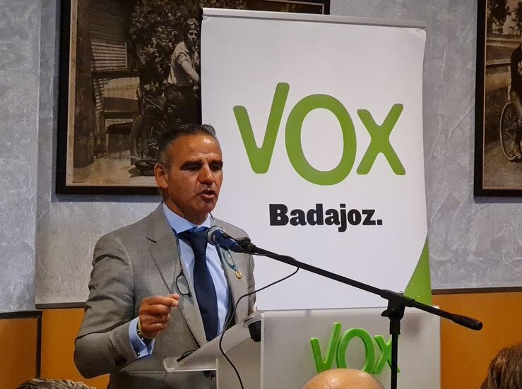 VOX critica manipulacin alcaldes Don Benito y Villanueva de fusin para hacer campaa