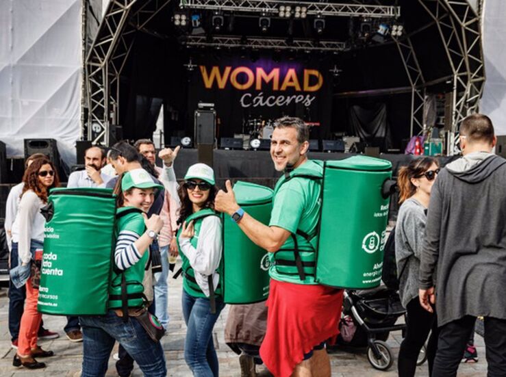 Los vecinos de la parte antigua de Cceres promueven reciclaje de envases durante el Womad