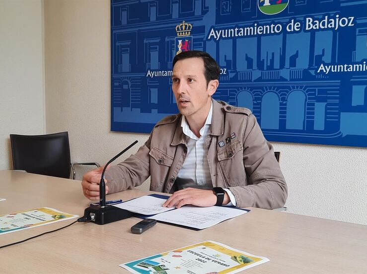 El Ayuntamiento de Badajoz ofrece a los mayores distintas actividades estivales