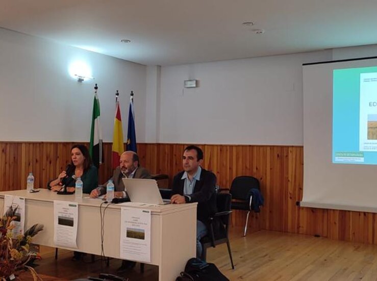 xito participacin primer taller sobre ecorregmenes en Centro Medio Rural de Villafranca