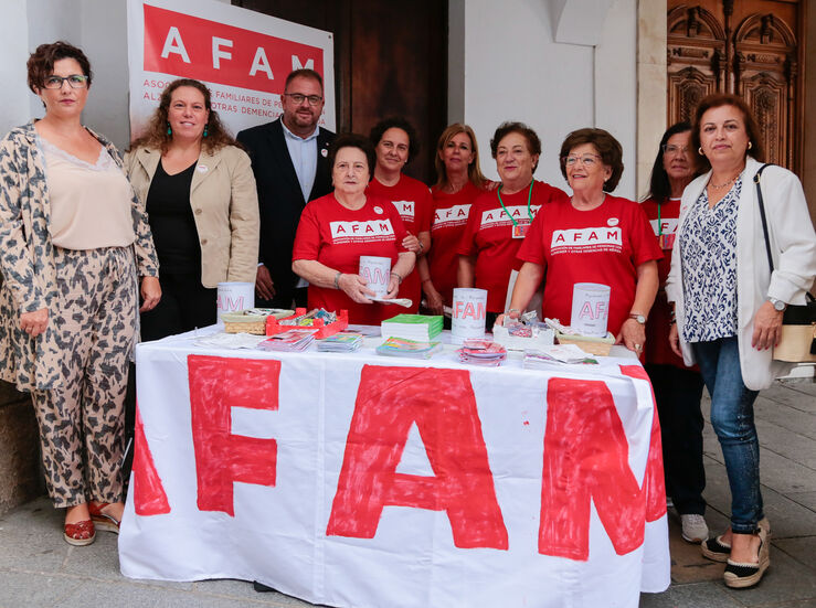 Ayuntamiento de Mrida mantendr la colaboracin con AFAM a travs del Centro de Terapias