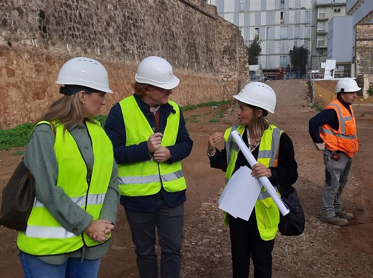 El Ayuntamiento de Badajoz reconstruir la brecha de la muralla en Hermanos Merino