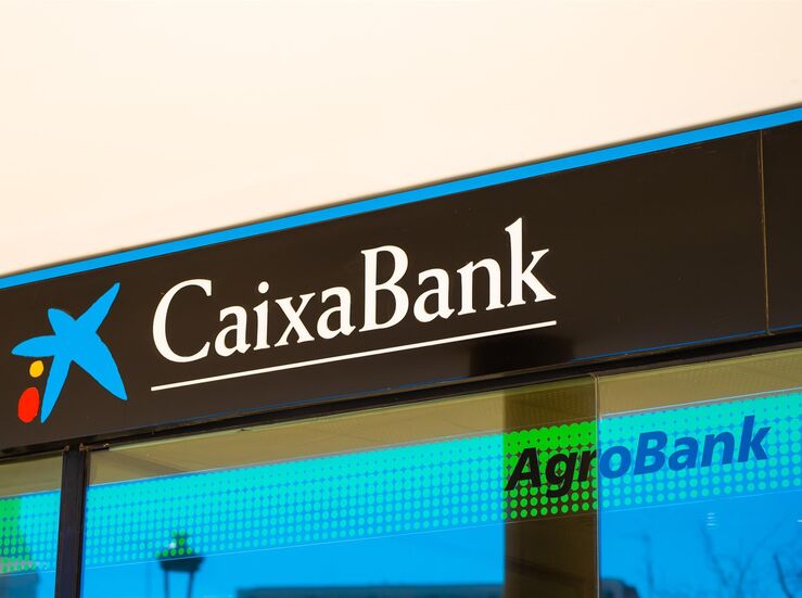 AgroBank financia con 881 millones al sector agroalimentario de Extremadura en 2022