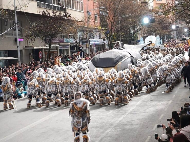 Ayuntamiento Badajoz y carnavaleros decidirn el sbado si Desfile de Carnaval se mantiene
