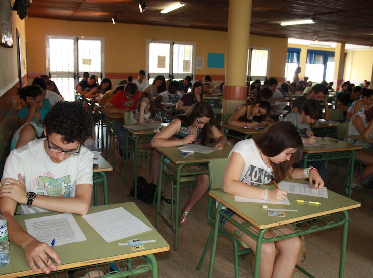 Convocado proceso admisin y matriculacin en Bachillerato para adultos en curso 202526