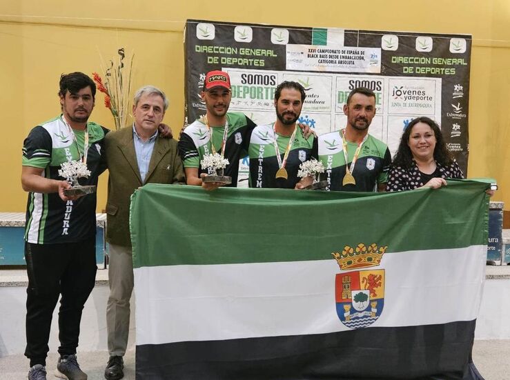 Triunfo de Extremadura en el Campeonato de Espaa Black Bass Embarcacin