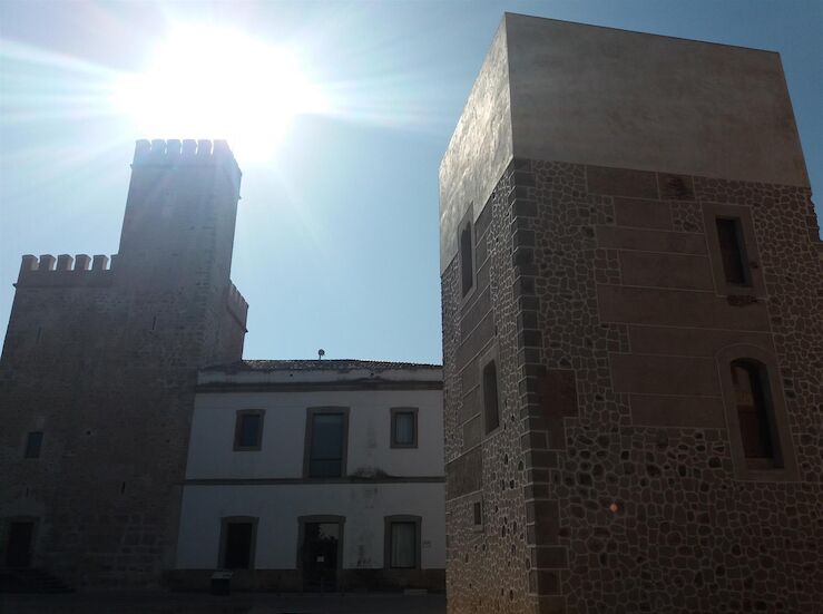 Colectivos de Badajoz alertan del deterioro de condiciones de habitabilidad del centro