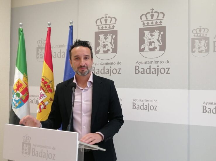PSOE en contra de que los artefactos sean desalojados del Carnaval de Badajoz