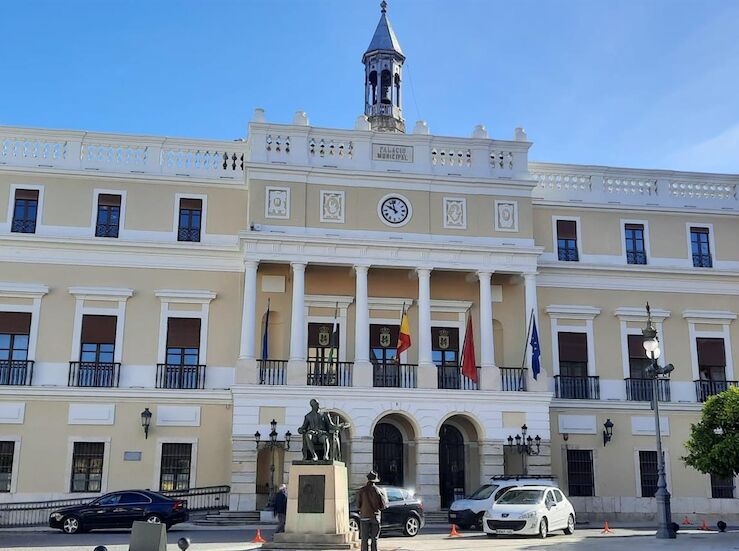 UGT urge medidas inmediatas para avalar seguridad en dependencias Ayuntamiento Badajoz