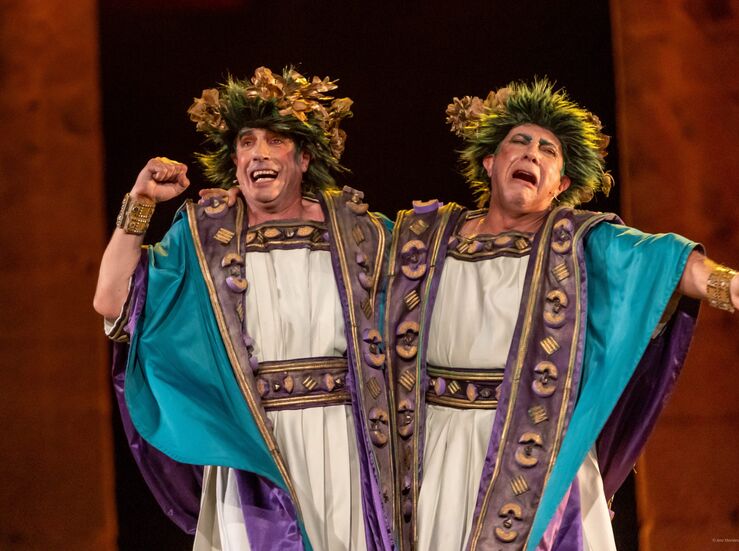 La obra Los Gemelos regresa este viernes al Teatro Romano de Mrida con entrada gratuita