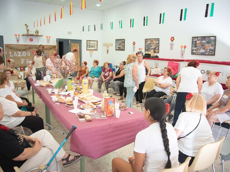 Junta autoriza convenio con el Ayuntamiento Mrida para desarrollar el programa Lazos 