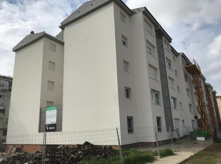 La compraventa de viviendas en Extremadura cae en febrero un 49 