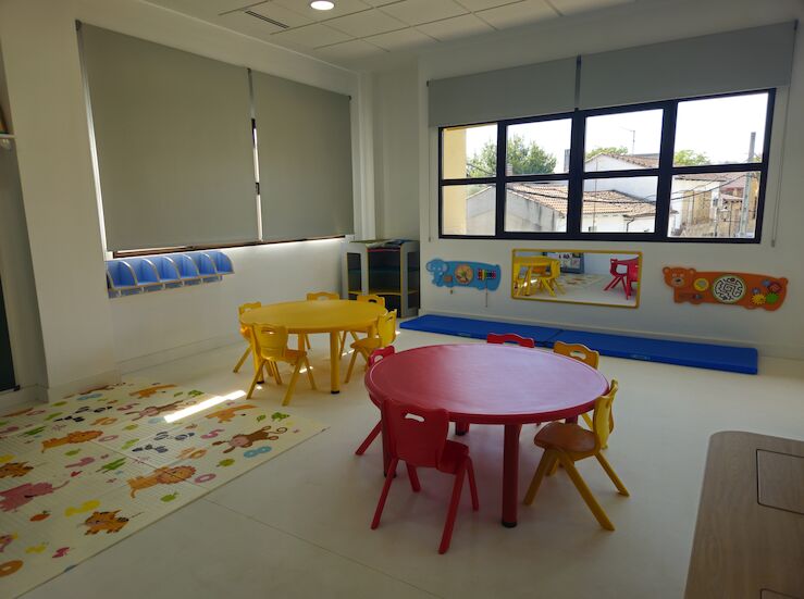 UGT pide contratos al 100 a tcnicos educativos al ver insuficiente propuesta Guardiola