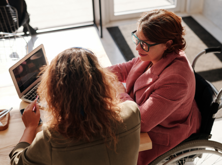 Junta crea 14 plazas para atencin integral a menores y 6 para atencin a discapacidad