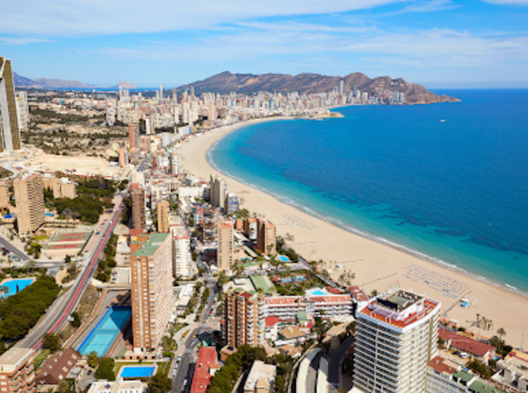 Benidorm Fest 2025 tienes una cita del 28 de enero al 1 de febrero