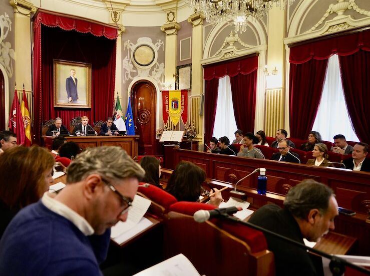 Ayuntamiento de Badajoz se muestra en contra del cierre de la Central Nuclear de Almaraz