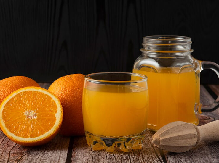 Vitamina C y ms el zumo de naranja y su poder a nivel nutricional