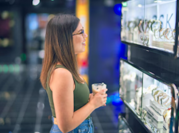 Las mquinas expendedoras en Japn por qu la gente gasta miles en gacha