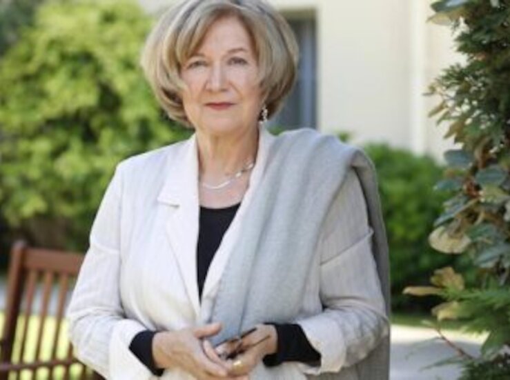 Ldia Jorge ofrece un encuentro literario por el Da Internacional del Libro en Mrida