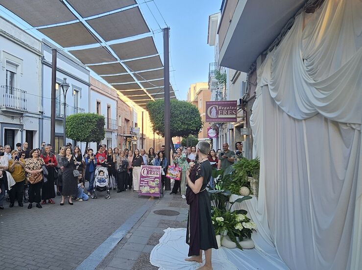 xito de la coleccin cpsula Caia de Terracotamrida y la diseadora Lilith Sofyan