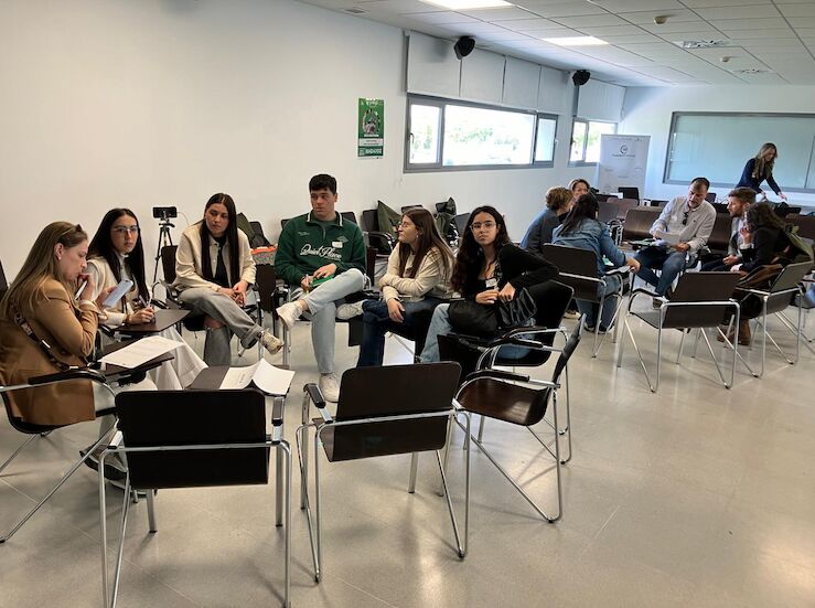 Estudiantes FP presentan propuestas tecnolgicas para afrontar los retos medioambientales