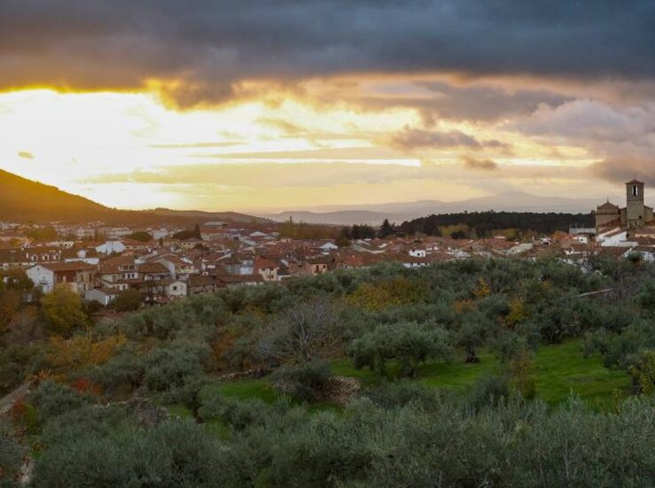 Equipo de la serie El cuco de cristal de Netflix expresa su apoyo Hervs y Valle Ambroz