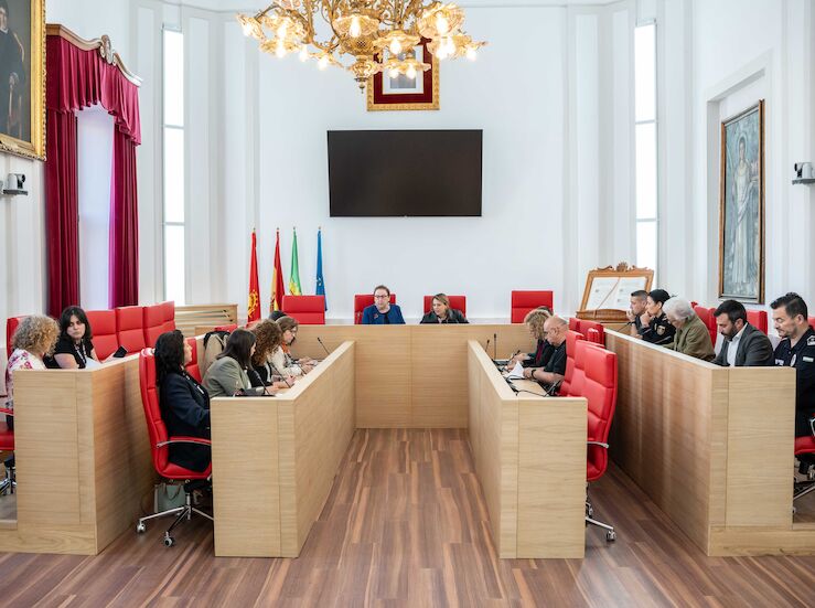 Ayuntamiento Mrida renueva convenio para incorporacin de Polica Local al Sistema Viogn