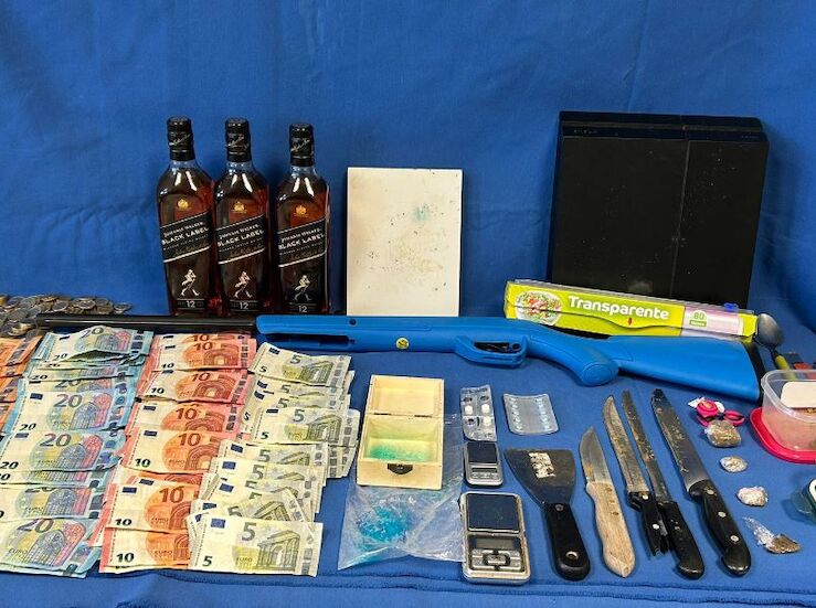 Desmantelado un punto de venta de droga en Las Ochenta de Mrida 